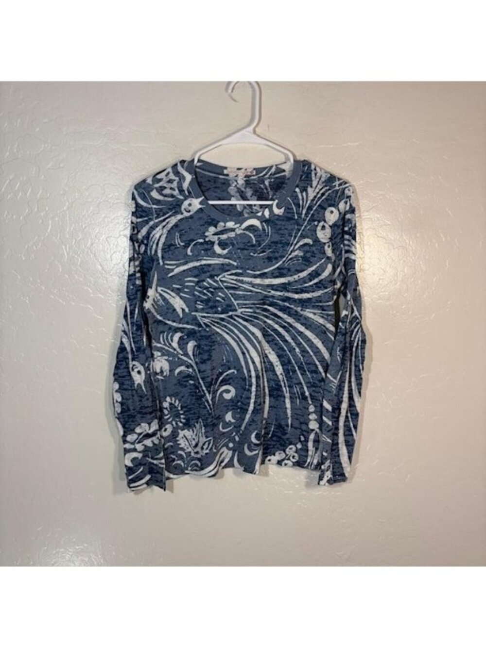 Before + Again Shirt Womens Medium Blue Floral Print Long Sleeve Jersey Top